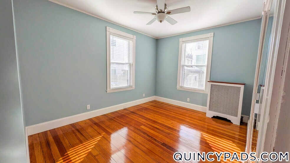 Building Photo - 37 Glover Ave