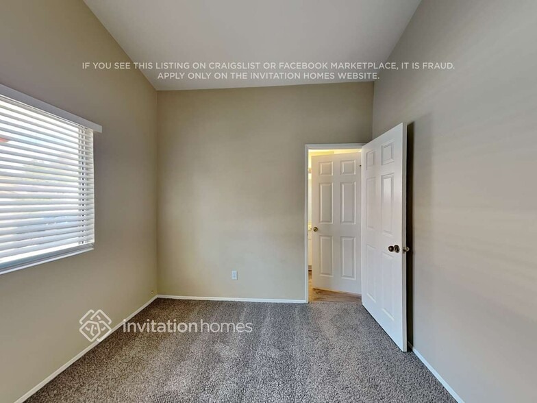 Building Photo - 24623 Leafwood Dr