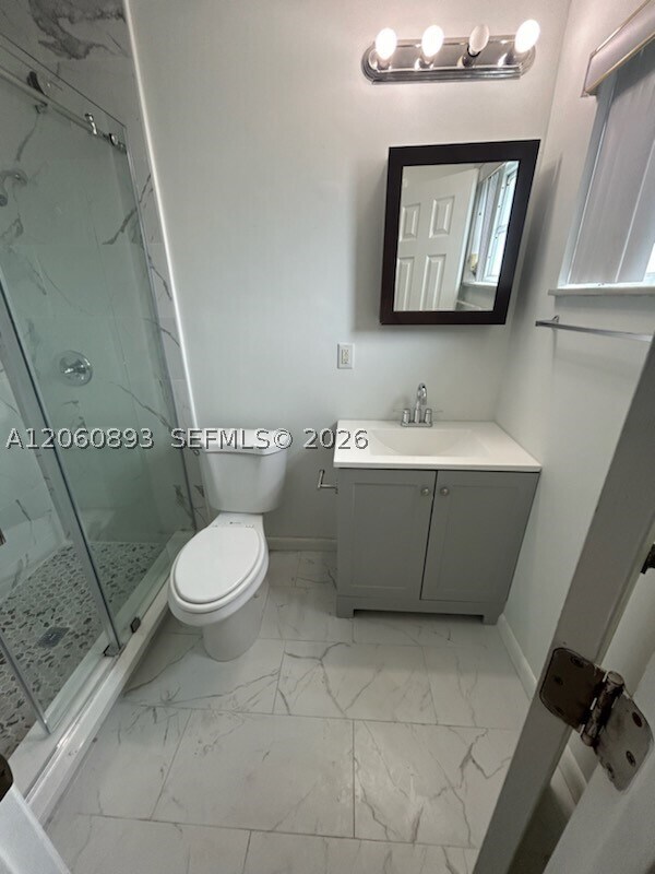 Building Photo - 8511 Sunset Strip