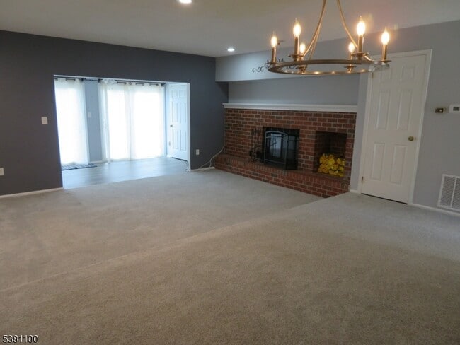 Building Photo - 107 Fisher Dr