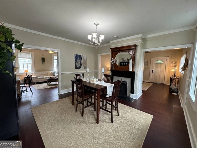 Building Photo - 42 Poplar St