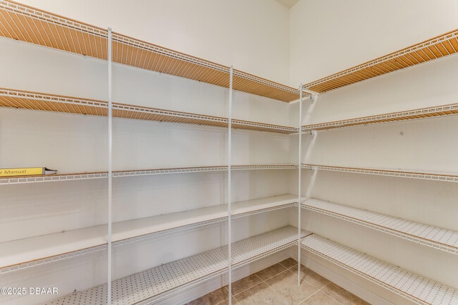 Building Photo - 32 Abacus Ave