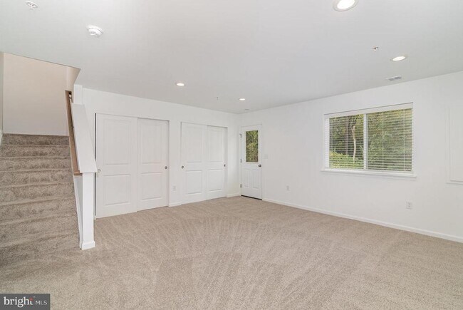 Building Photo - 157 Copperleaf Dr