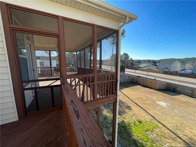 Building Photo - 86 Marquis Dr