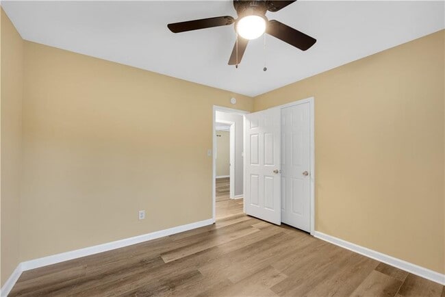 Building Photo - 700 Tilley Rd