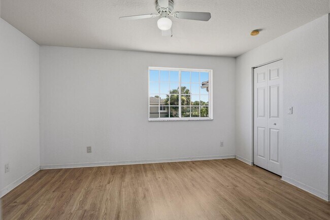 Building Photo - 2257 Marshfield Ct