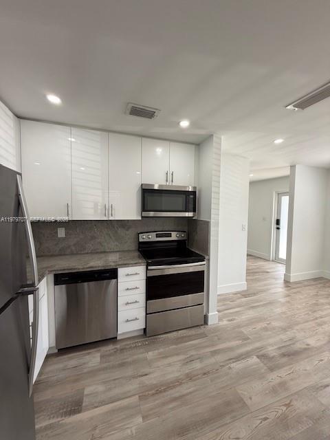 Building Photo - 3609 SW 27th St