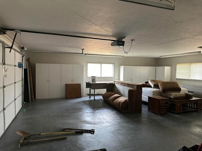 Building Photo - 260 John The Diver Trail