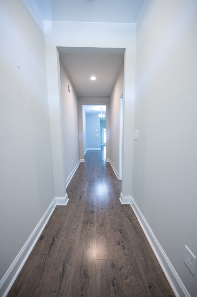 Building Photo - 7801 Montview Rd
