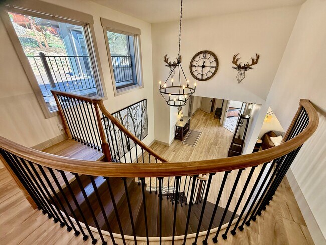 Building Photo - 2945 Aspen Dr