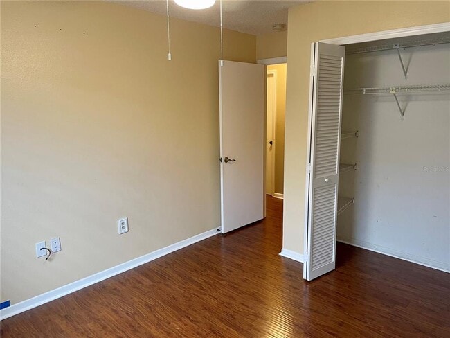 Building Photo - 2564 Islander Ct