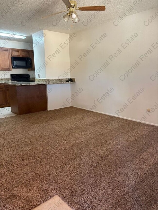 Building Photo - Cozy 1 Bedroom 1 bathroom Apartment For Rent