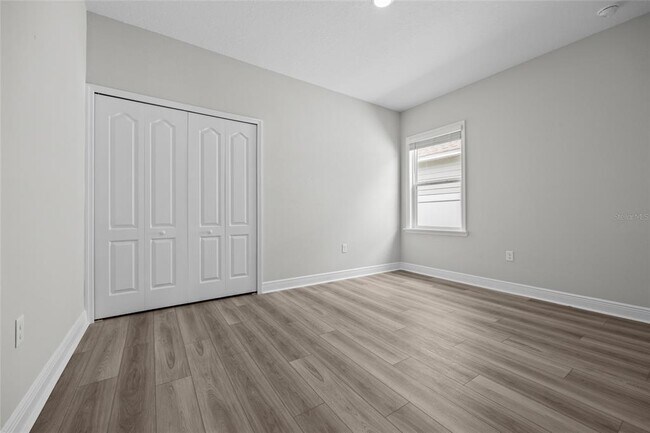Building Photo - 13732 SW 137th Ct
