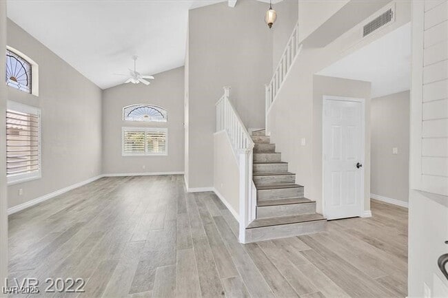 Building Photo - 9725 Hitching Rail Dr