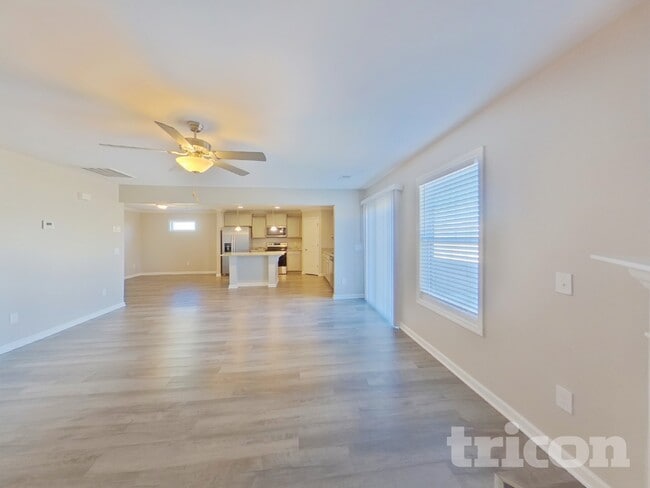 Building Photo - 214 Pilcher Dr