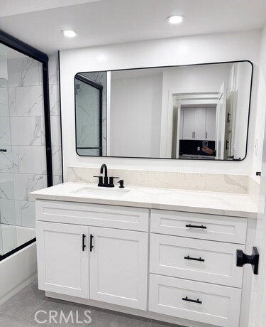 Building Photo - 17000 Burbank Blvd