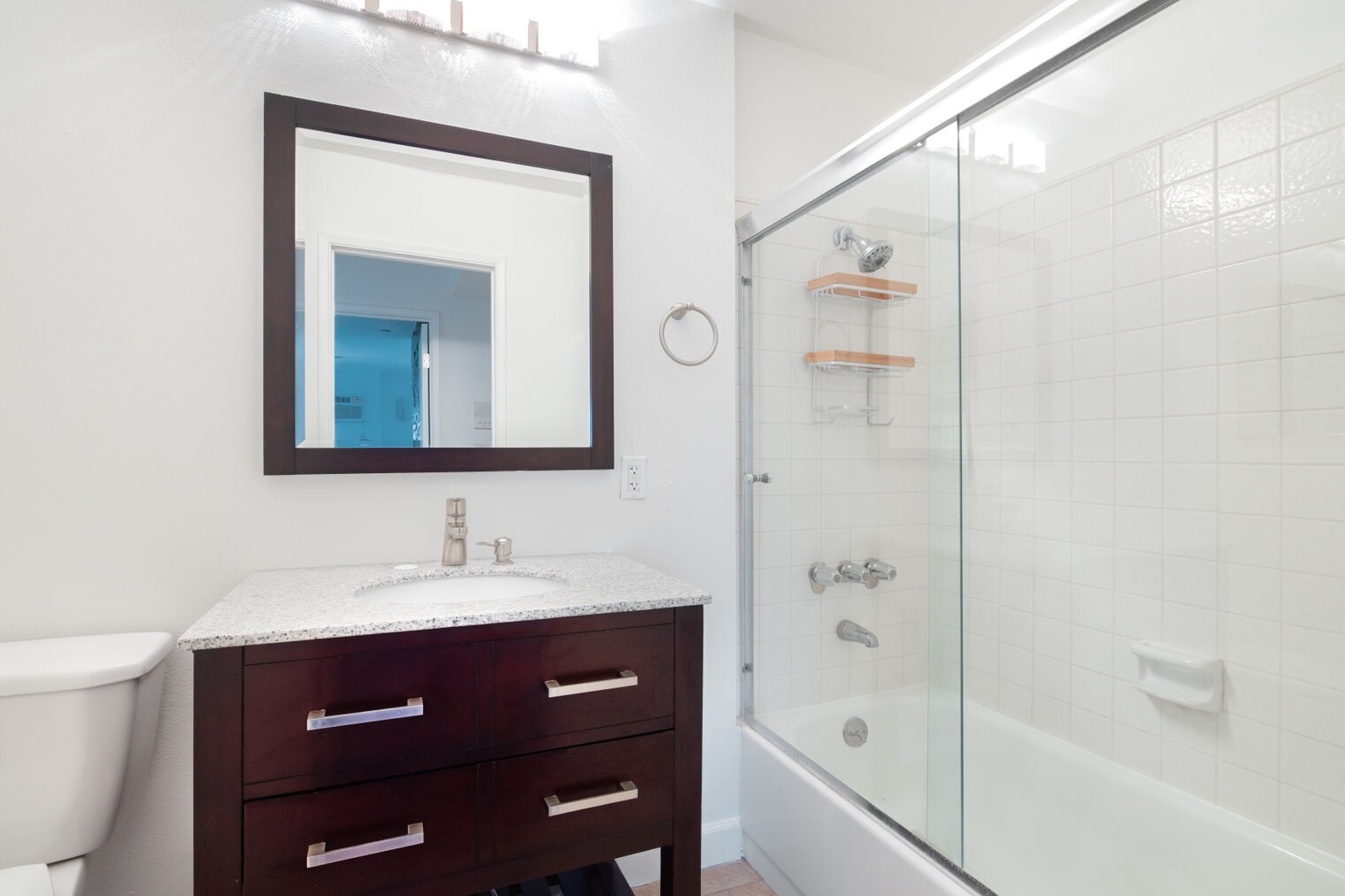 Building Photo - 11908 Dorothy St