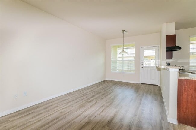 Building Photo - 12407 Dona Lane