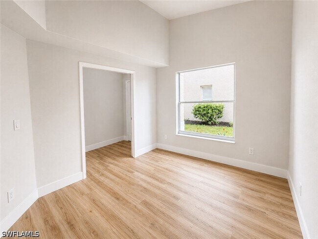 Building Photo - 8204 Ibis Cove Cir