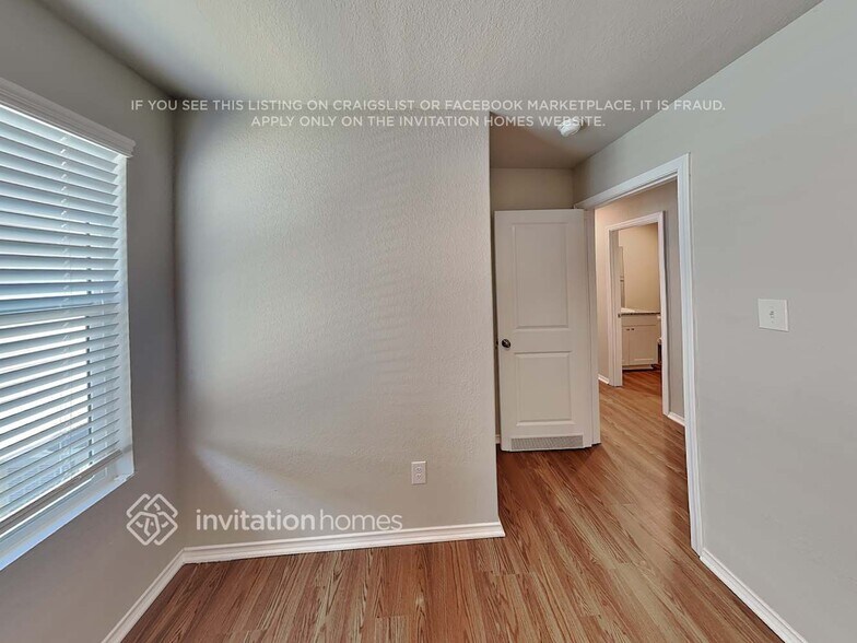 Building Photo - 5442 Verdugos Pl