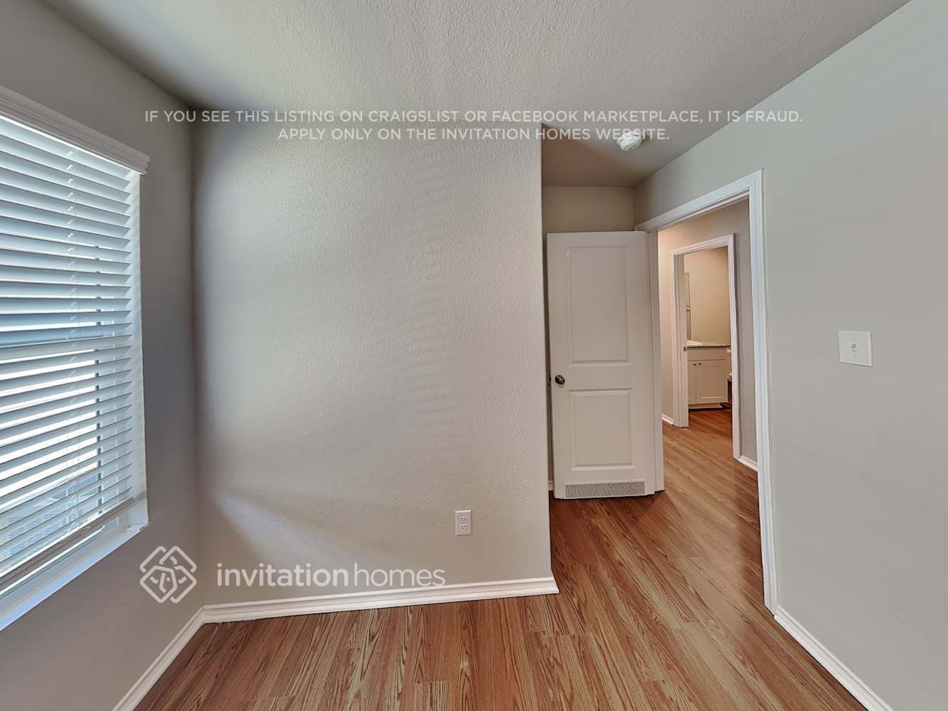 Building Photo - 5528 Verdugos Pl