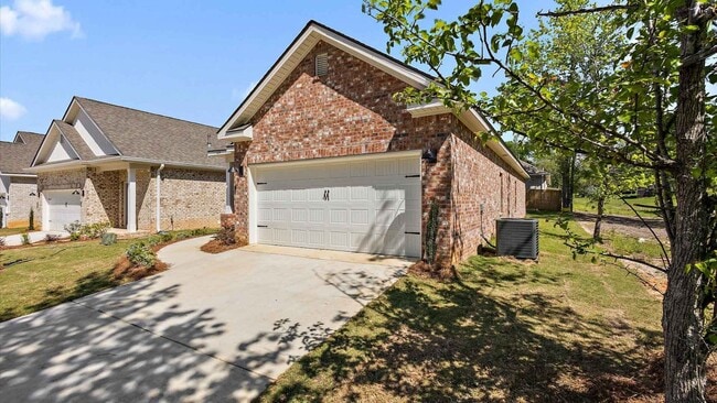 Building Photo - 419 Hidden Reed Court