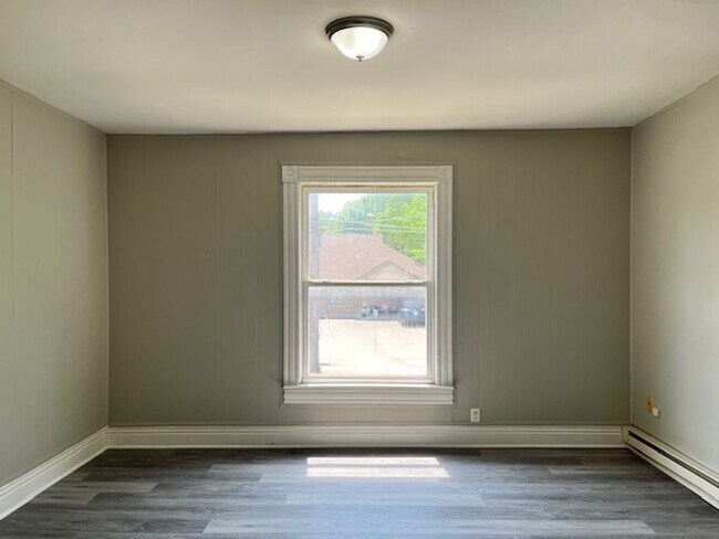 Building Photo - 1318 Union St