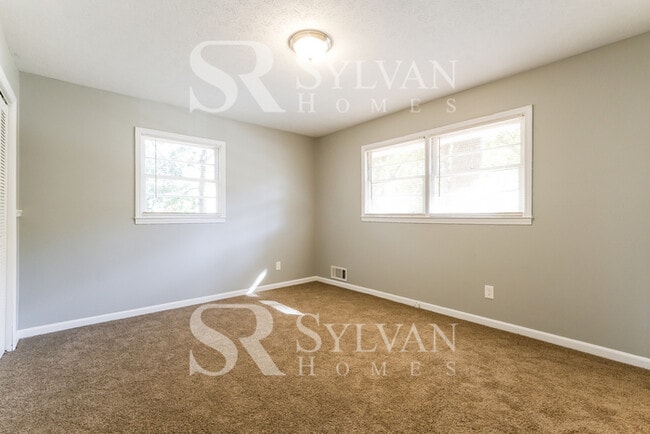 Building Photo - Coming HOME never felt so good!