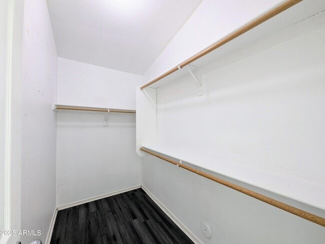 Building Photo - 13959 W Country Gables Dr