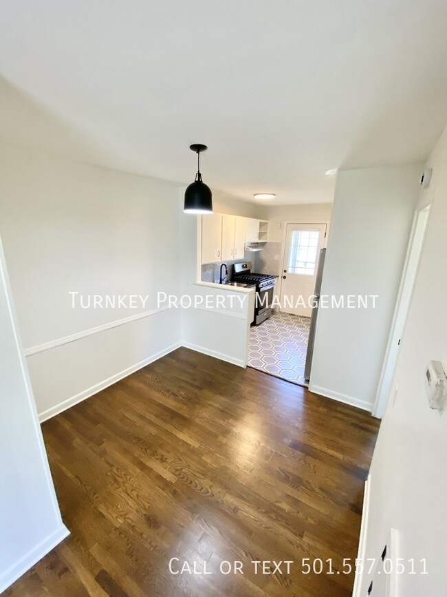 Building Photo - Great new Apartment in MacArthur Park