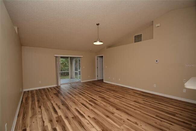 Building Photo - 44 Pine Hurst Ln