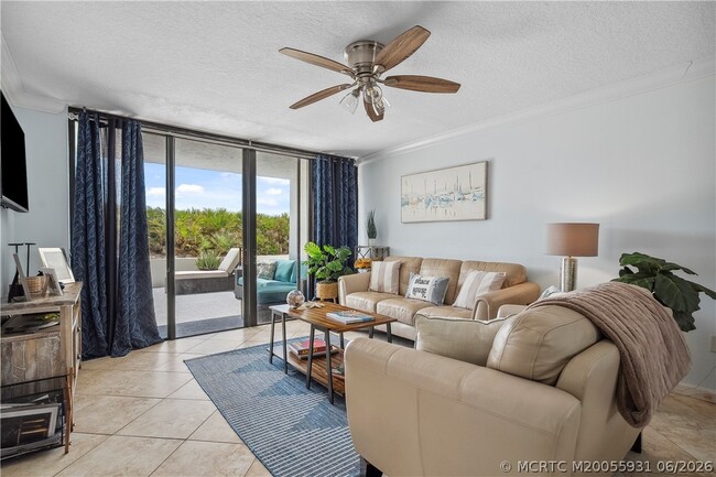 Building Photo - 10680 S Ocean Dr