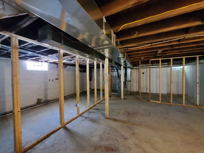 Building Photo - 952 Lilley Ave