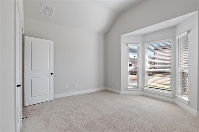 Building Photo - 6205 Tahoe Winds Dr