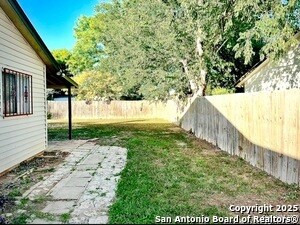 Building Photo - 8203 Meadow Swan St
