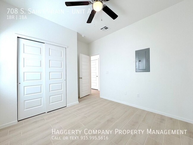 Building Photo - West/Central El Paso 1bed/1bath Refrig A/C...