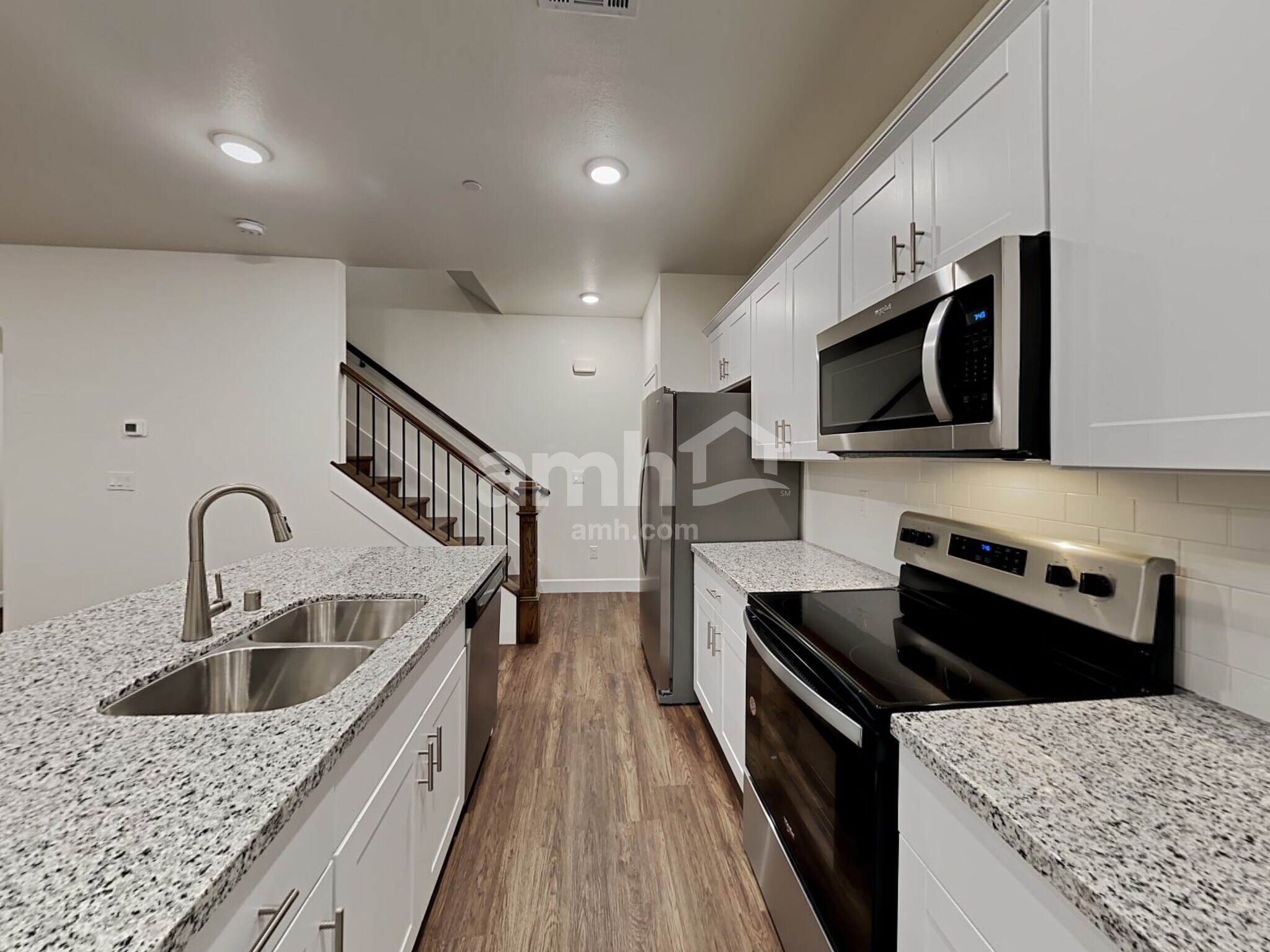 Building Photo - 83 Hot Ponds Ln