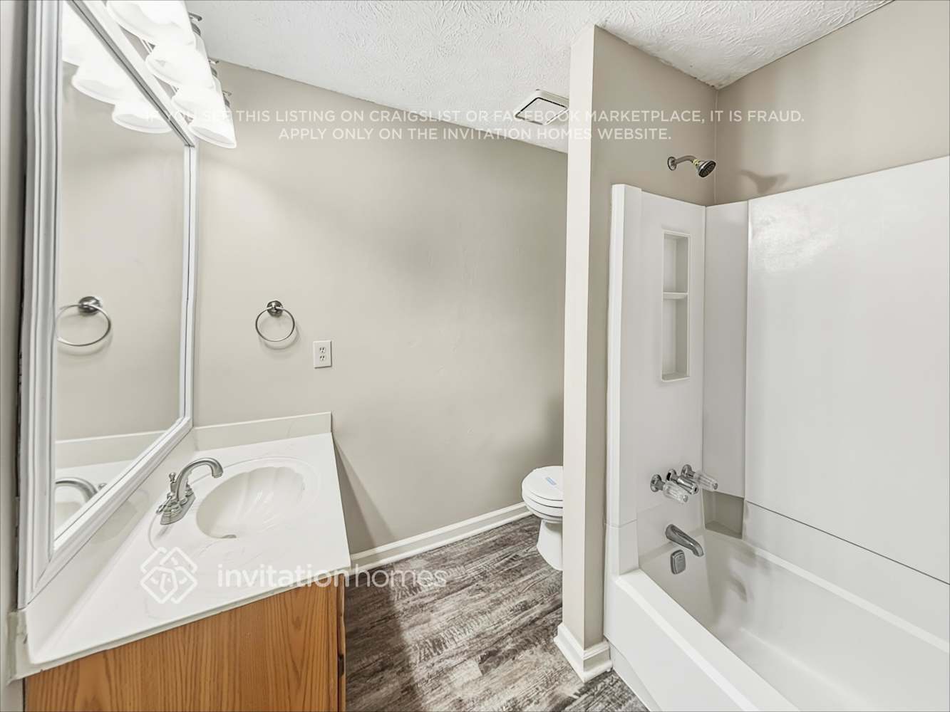 Building Photo - 1468 Barnacle St