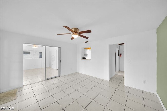 Building Photo - 1207 SE 40th Terrace