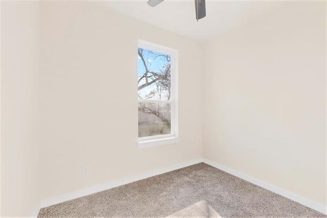 Building Photo - 3002 Rochester St