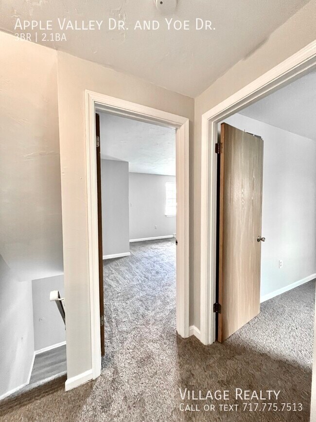 Building Photo - 914 Apple Valley Dr