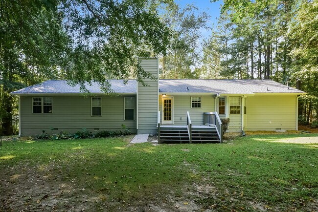 Building Photo - 1080 Crystal Springs Trail