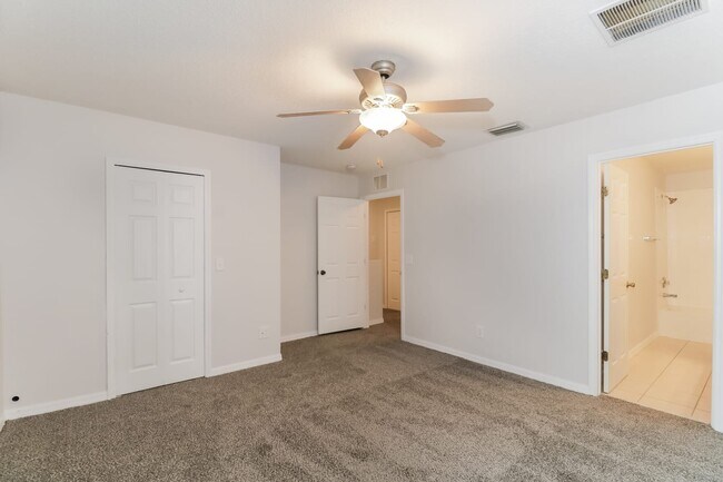 Building Photo - 4404 Silver Falls Dr