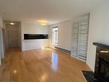 Building Photo - "Charming 1-Bedroom Retreat in Prime San Francisco Location – 730 Sq Ft of Comfort!"