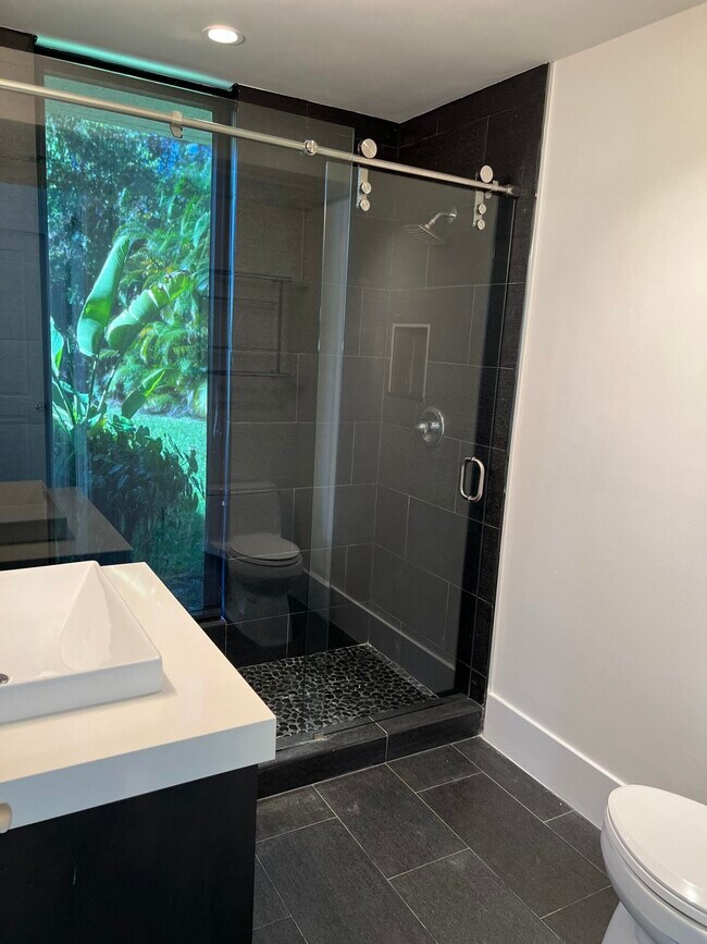 Building Photo - 20981 Verano Way