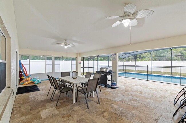 Building Photo - 61 Farmsworth Dr