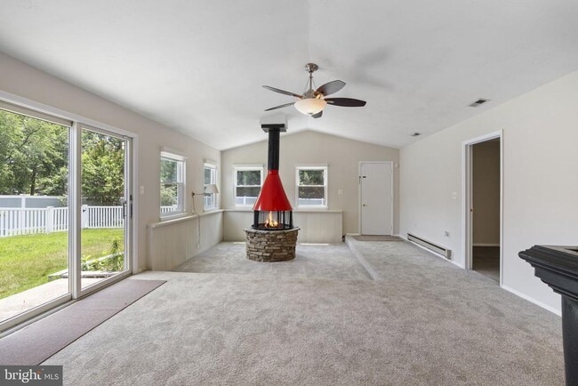 Building Photo - 8005 Woodholme Cir