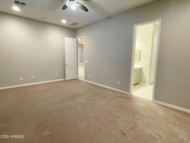 Building Photo - 13682 N 144th Ln