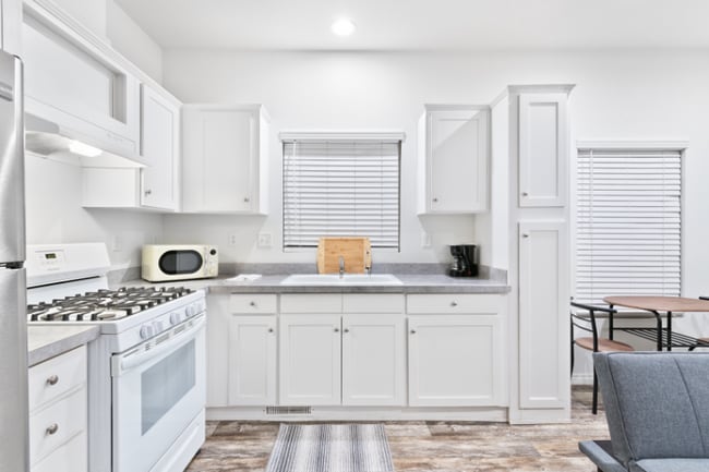 Primary Photo - 35312 Santa Fe St