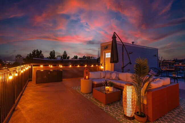 Building Photo - 260 Palisade Ave